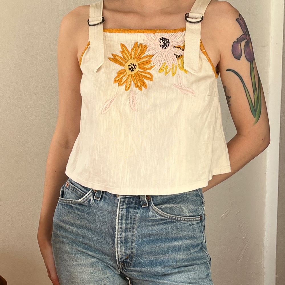 Floral Embroidered Cream Tank Top